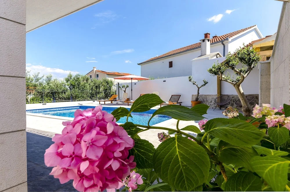 Villa Alka