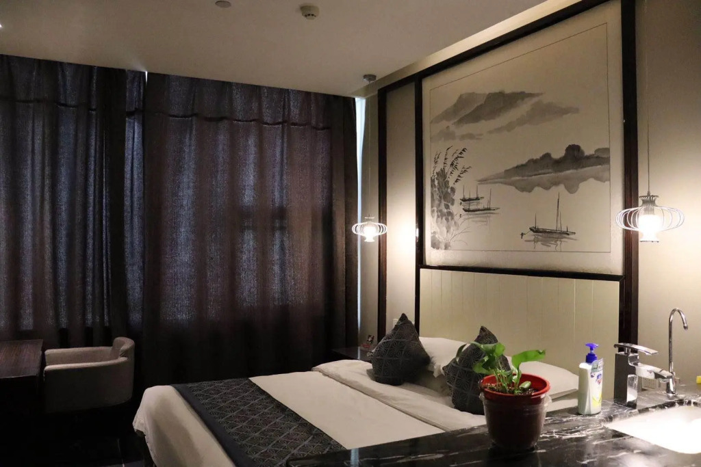 Elan Inn Zhengzhou Shangwu Inner Ring Exhibition Center
