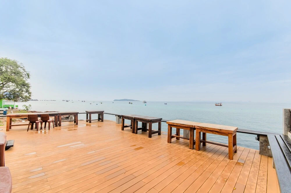 Baan Talay Namsai