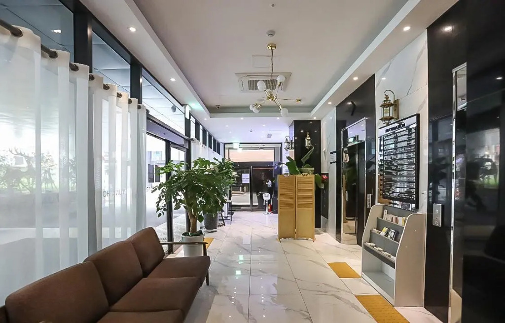 HOTEL YUNA Business