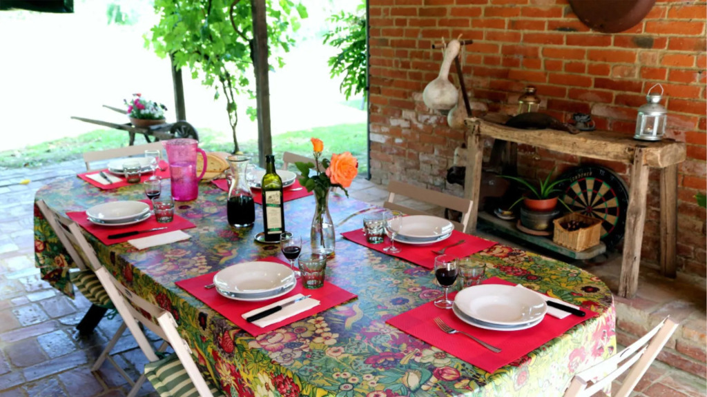 La Villa a Charming Villa With Swimming Pool-la Villa