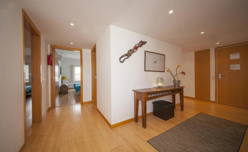 B40 - Marina View Apartment