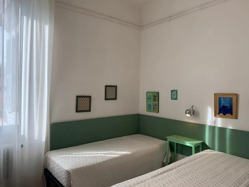 70's LA SPEZIA PENTHOUSE