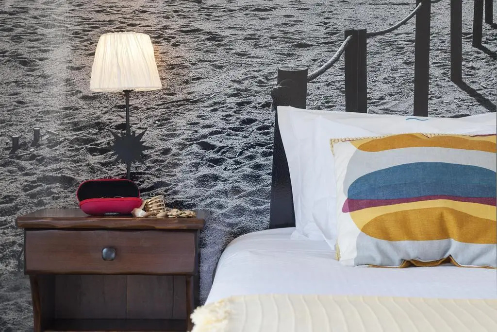 Beachouse - Surf, Bed & Breakfast
