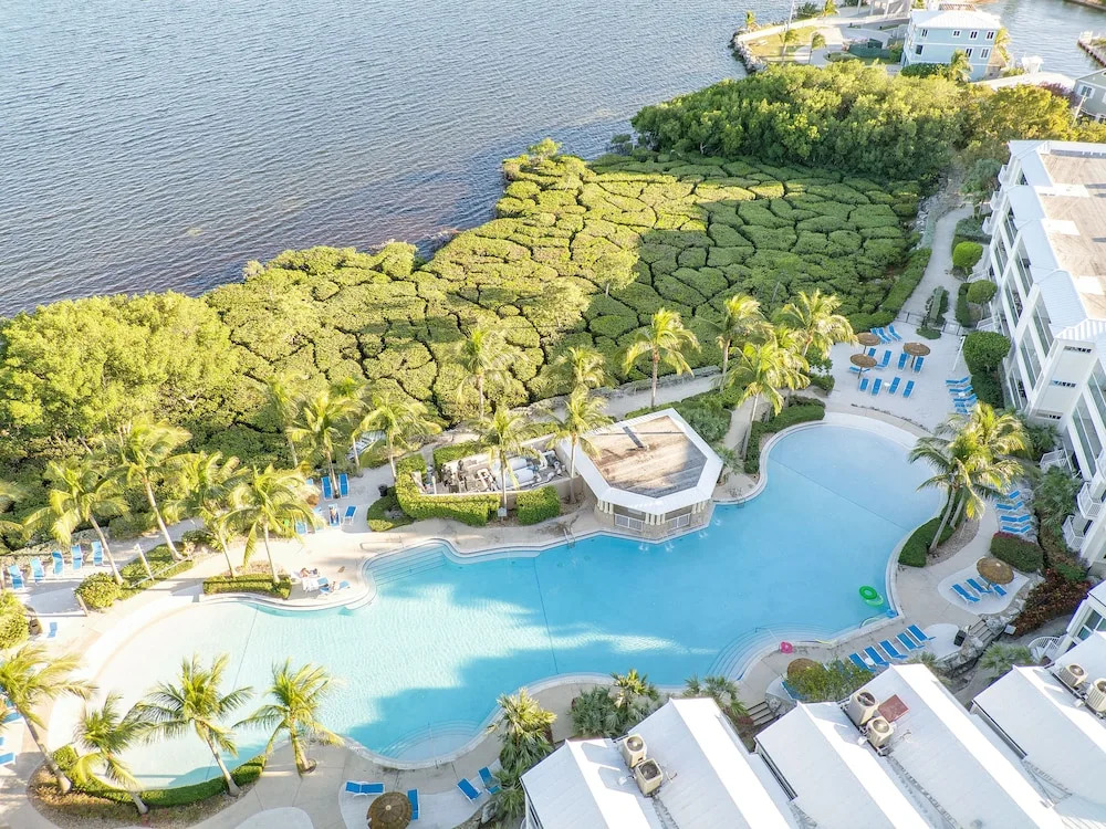 Mariner's Resort Villas & Marina
