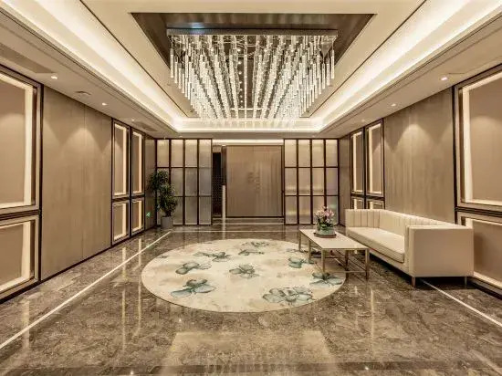泰州兴化长九国际大酒店