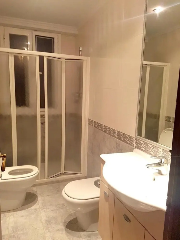 Apartment With 4 Bedrooms in Pamplona, With Terrace