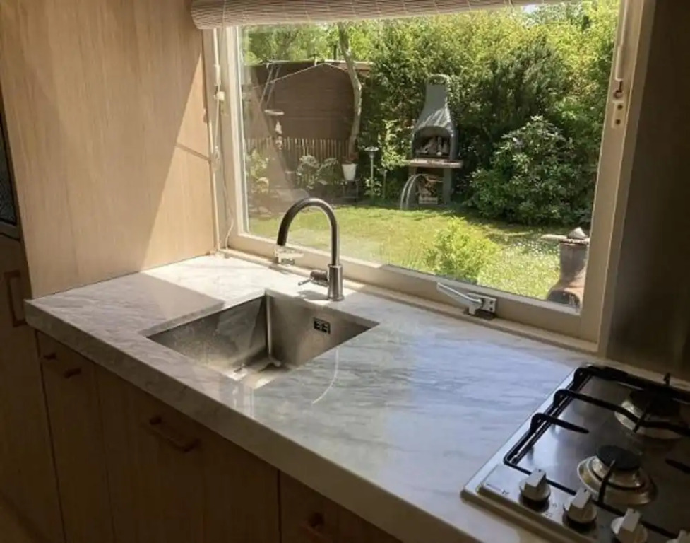 Chalet for Four Guests Near Beach