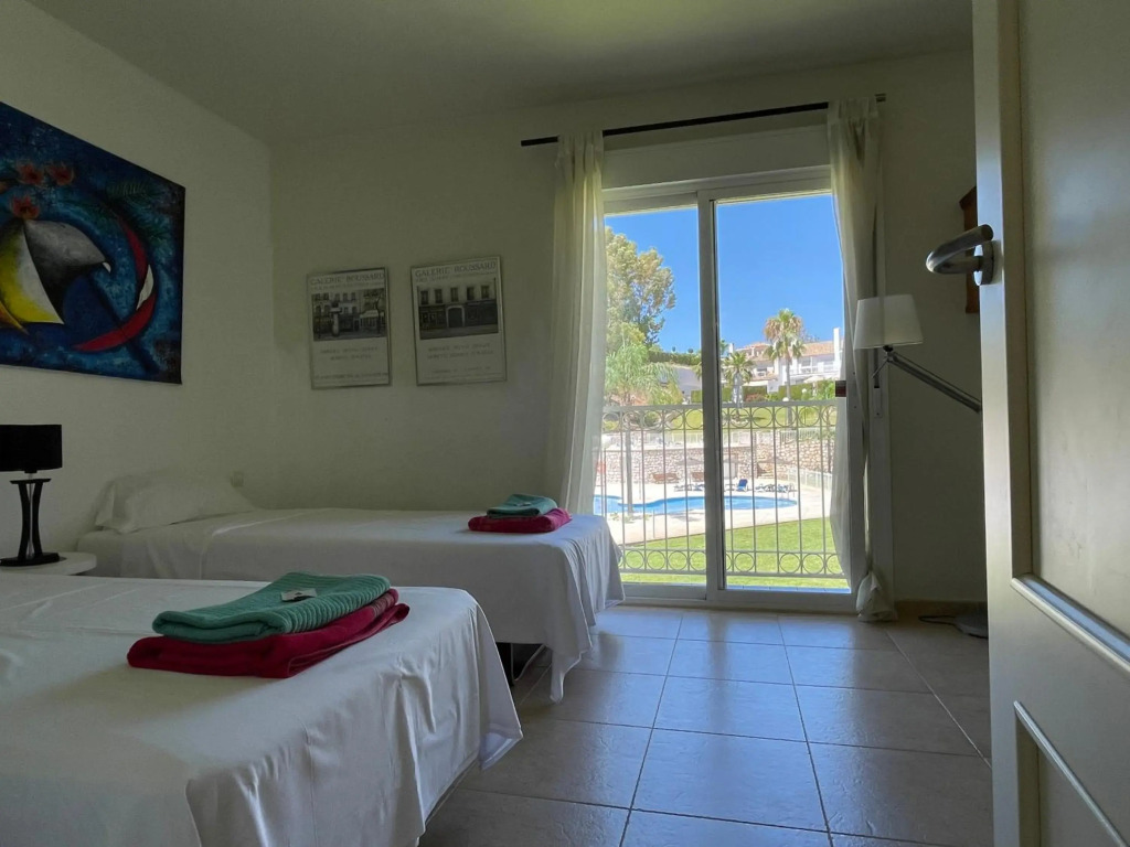 Villa Bonita - Calm DUPLEX TOWNHOUSE in Mijas Costa with sea view