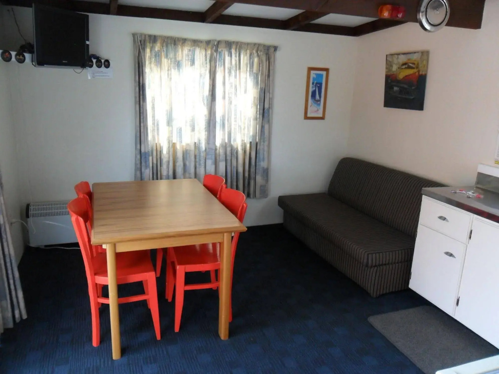 Pictons Waikawa Bay Holiday Park
