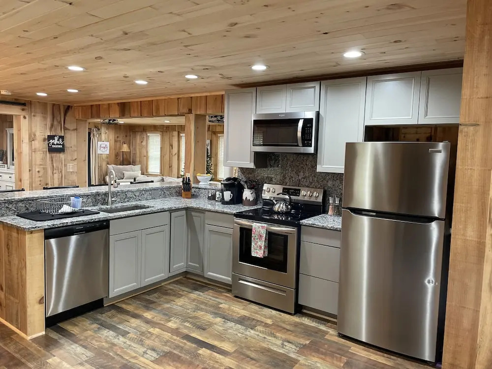 Autumn Ridge Cottages