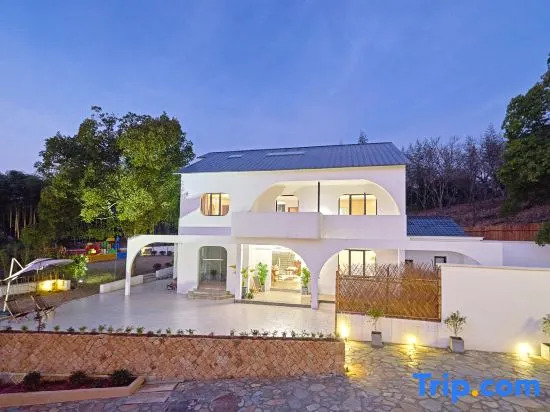 Yizhu · Moganshan Kela Vacation Apartment