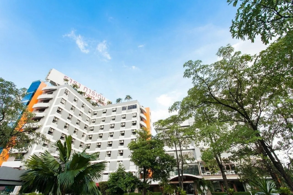Grand Tara Garden Thai Hotel
