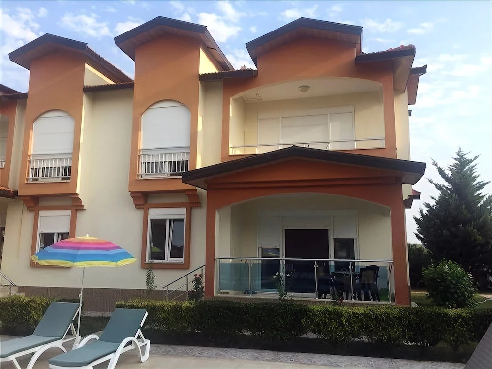 Elegance Villa 5