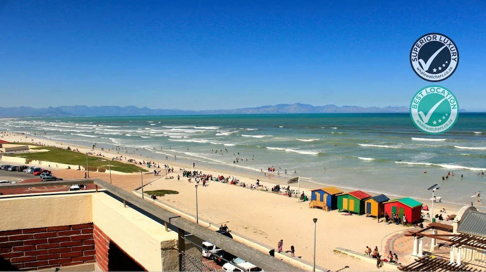 Bluebird Penthouse Muizenberg Beachfront