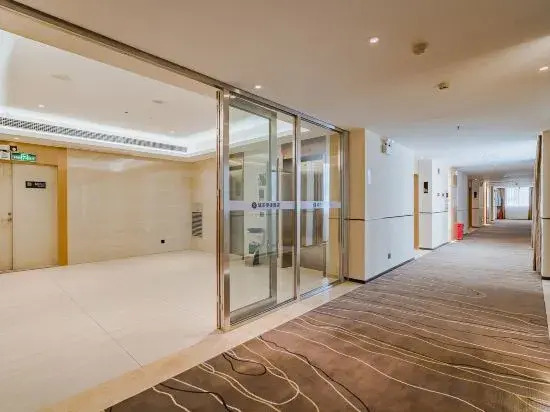 City Yuntu Hotel (Meizhou City Center Wanda Plaza Branch)