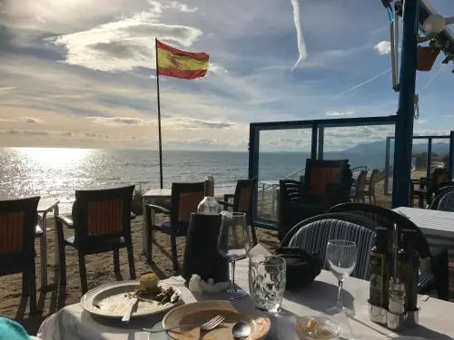 Casa Holandaluzas Marbella near Beach, with salt water Pool and private parking