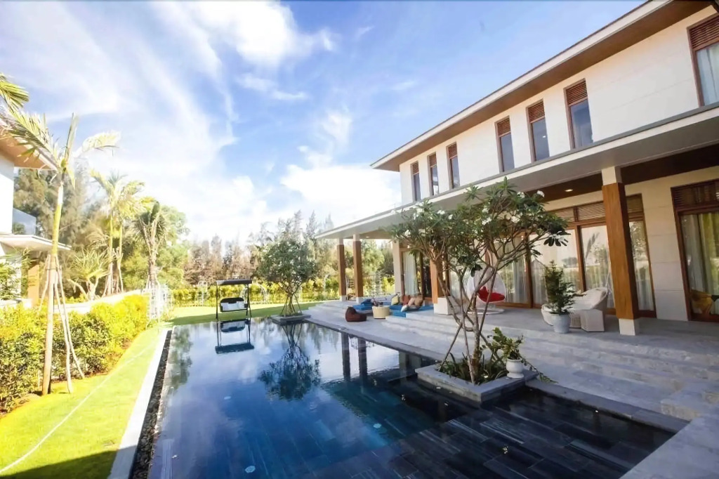 The Ocean Estates