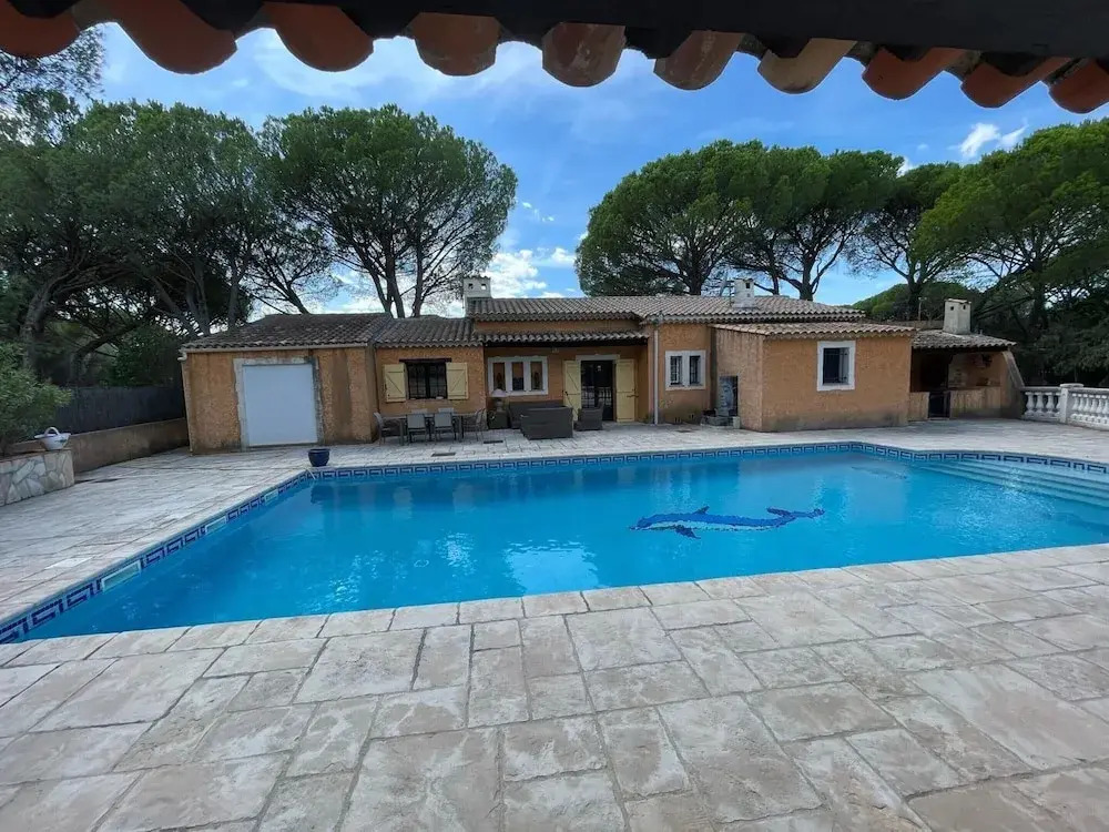 Villa in Vidauban with Pool and BBQ