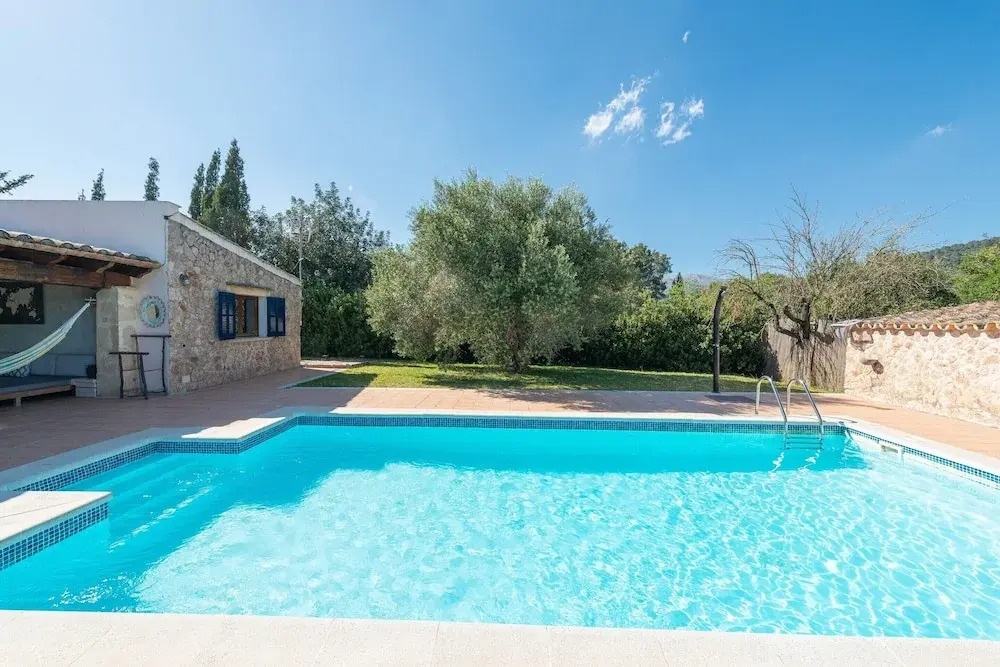- House In