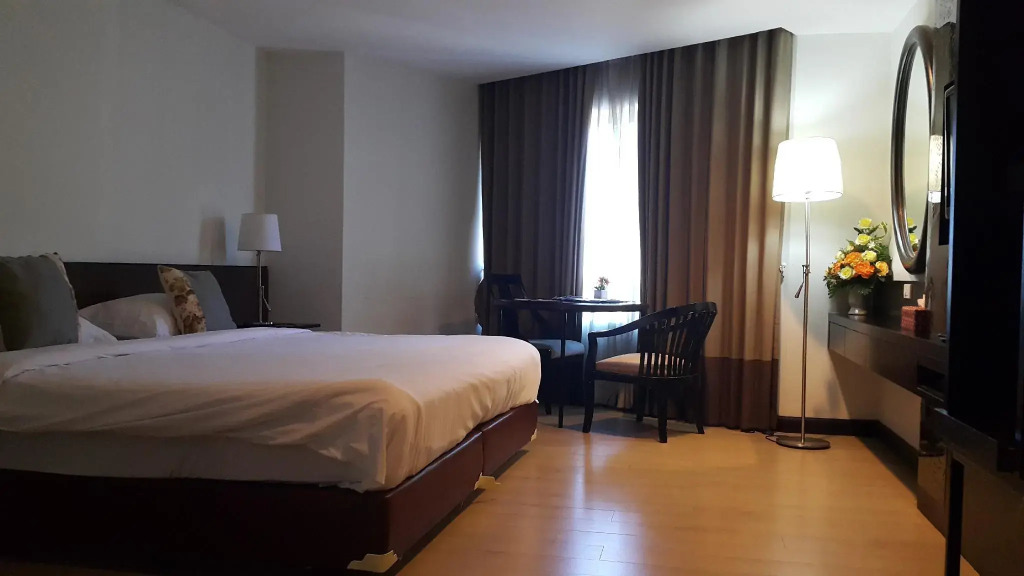 Royal Diamond Hotel