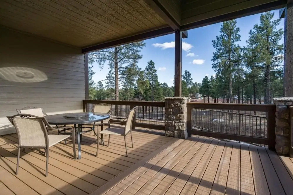Pine Hollow Retreat
