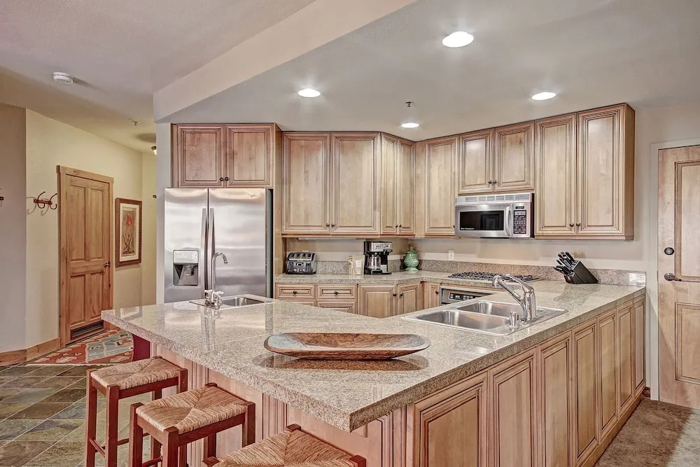 3069 Timbers  2 Bedroom Condo by RedAwning