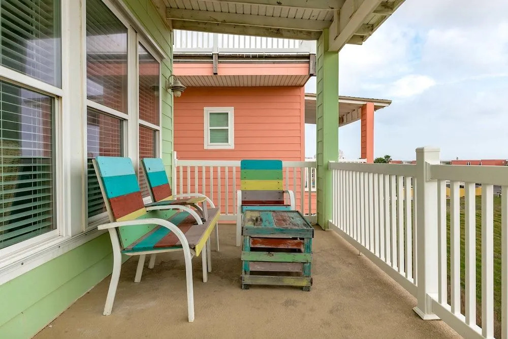 Cowabungalow 58 by RedAwning
