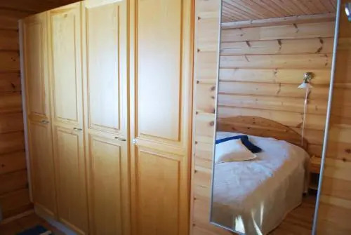 KRT Cabins