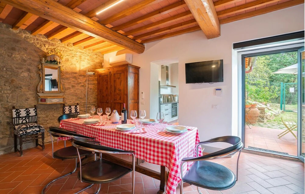 Nice Home in Greve in Chianti With 4 Bedrooms and Wifi
