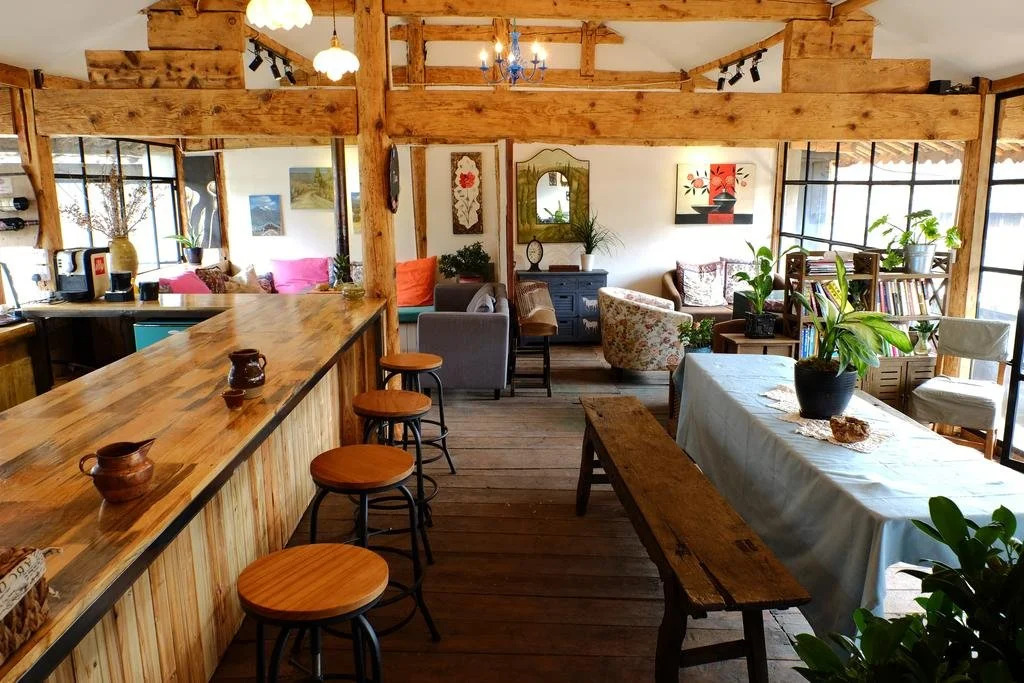 Sevenseas Inn