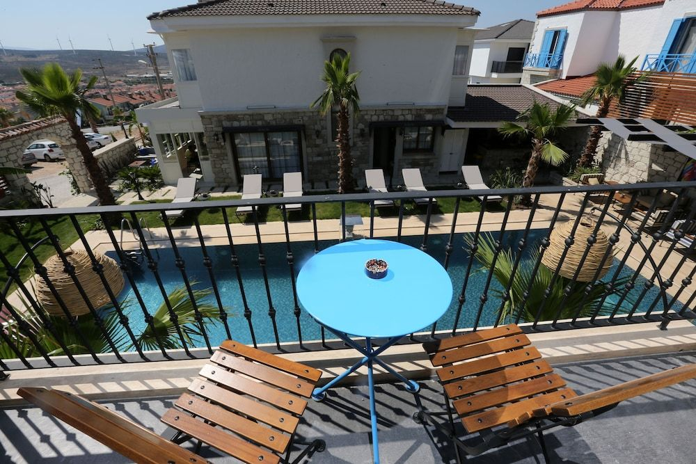 Avalon Boutique Hotel & Suites