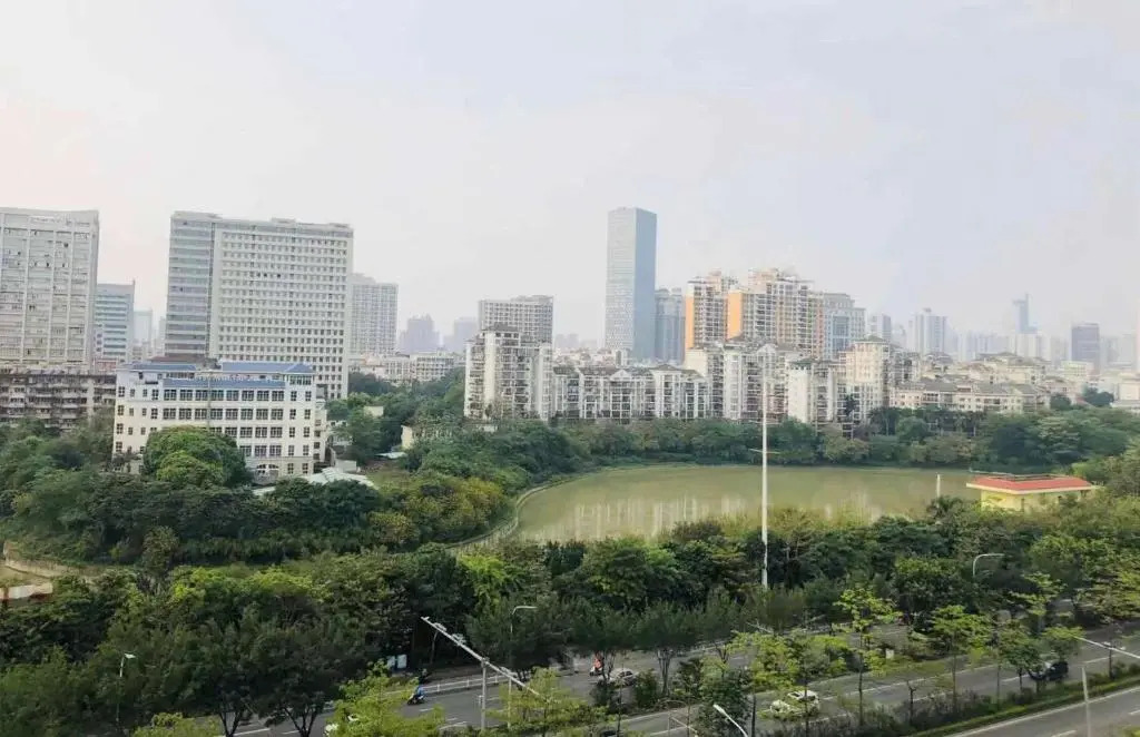 Vienna Hotel Nanning Qingxiu Mountain