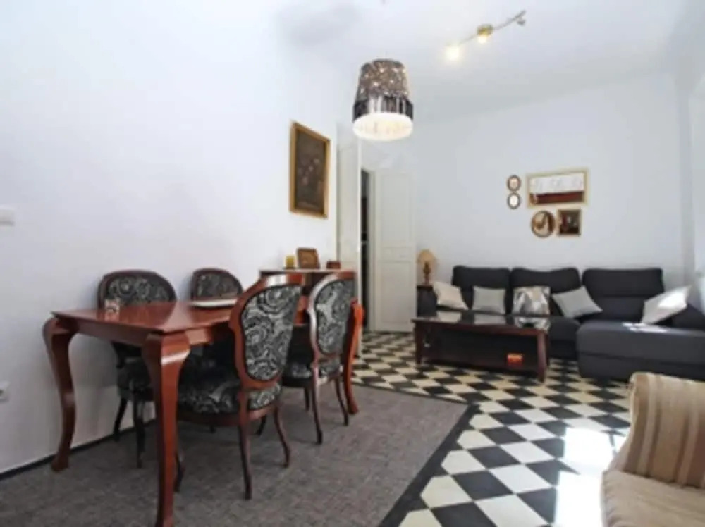 Del Parque Flats - Granada