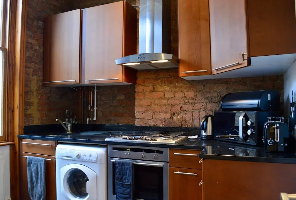 Chic 2 Bedroom Flat By Warwick Avenue