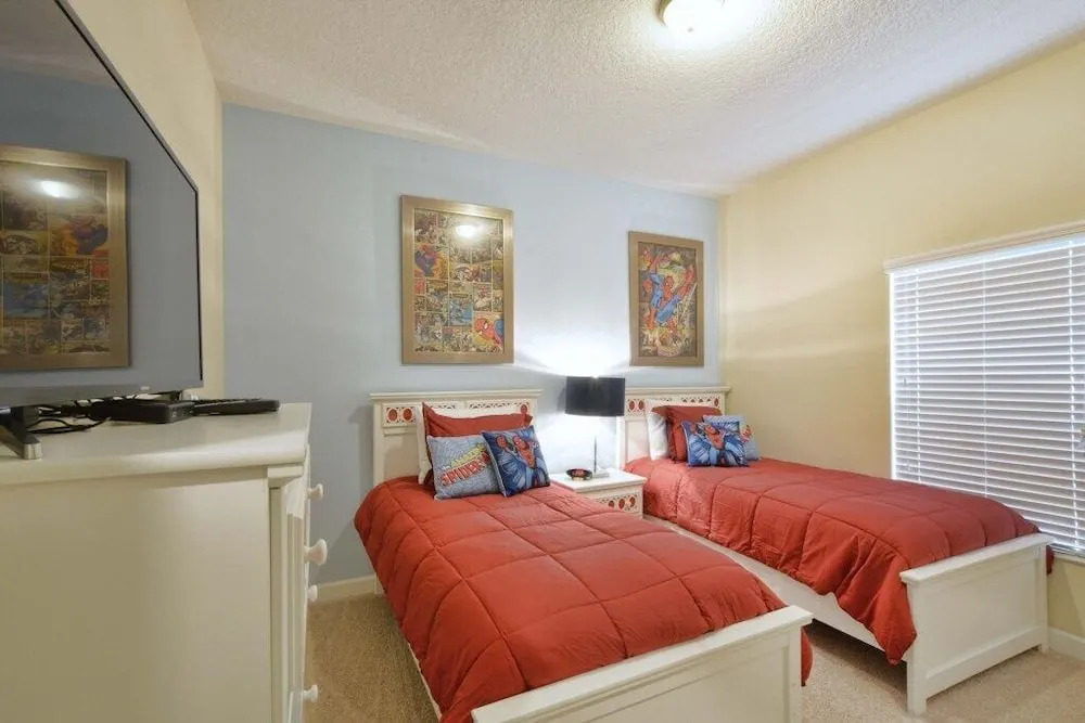 Storey Lake-5 Bedroom Townhome w/Splashpool-1606ST