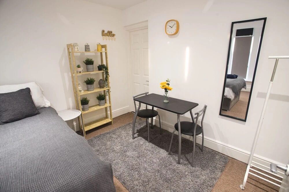 Short Stay Bristol - Stapleton 1 Apartment