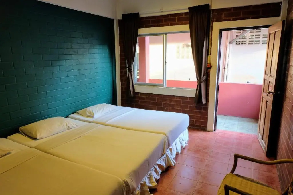 Red Brick Guesthouse