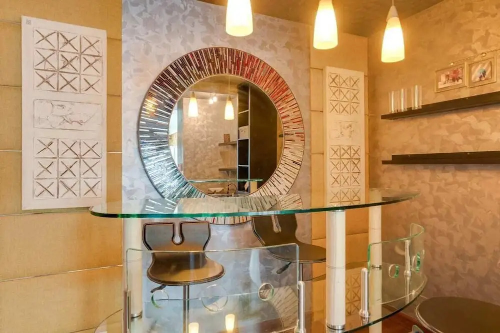 Uniquely Designed Apartment Dubai Marina Views