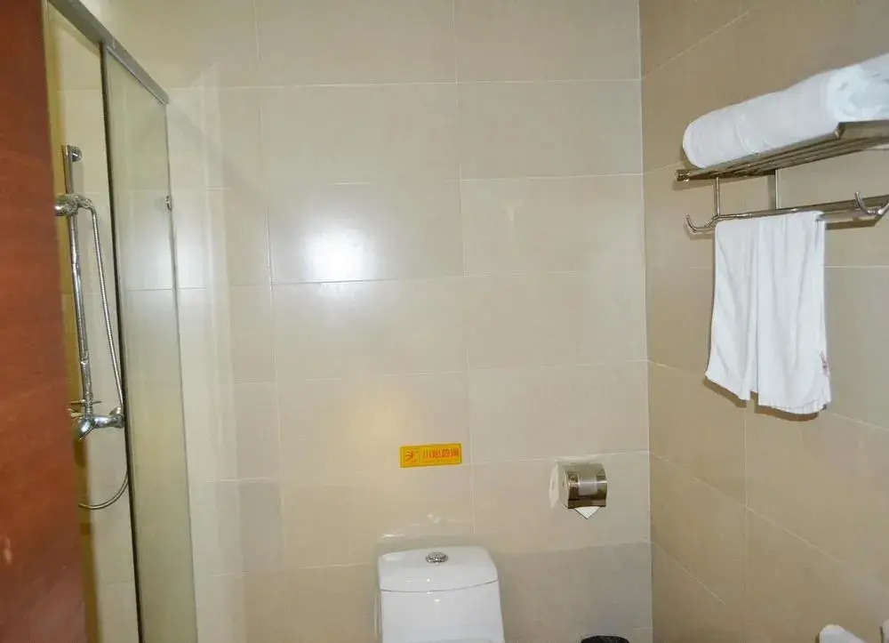 Home Inn Shenzhen Pinghu Huanan City