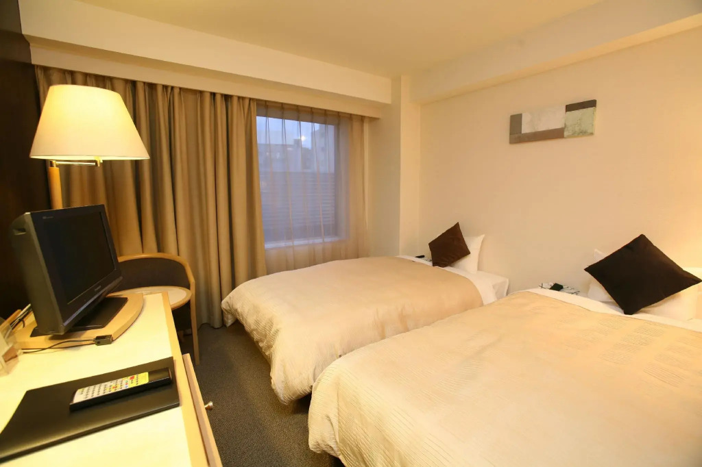 Cypress Garden Hotel