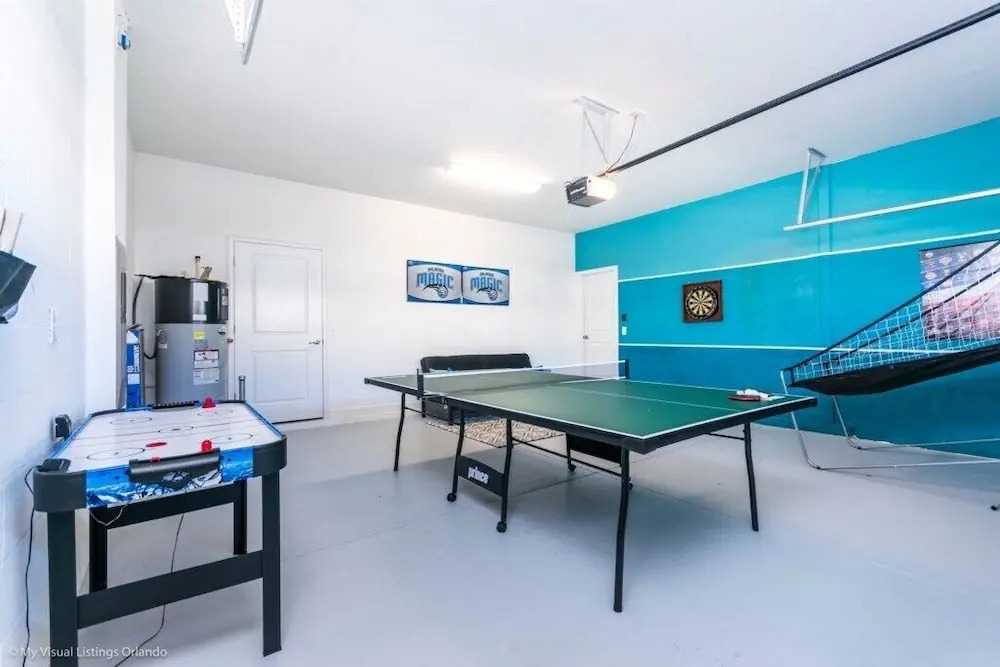 Bright & Sunny Champions Gate 8 Bedroom Villa villa