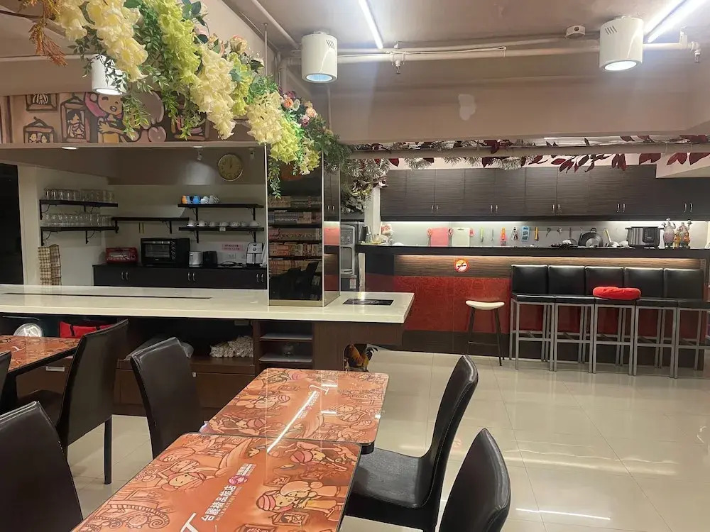 Tai Lee Hotel