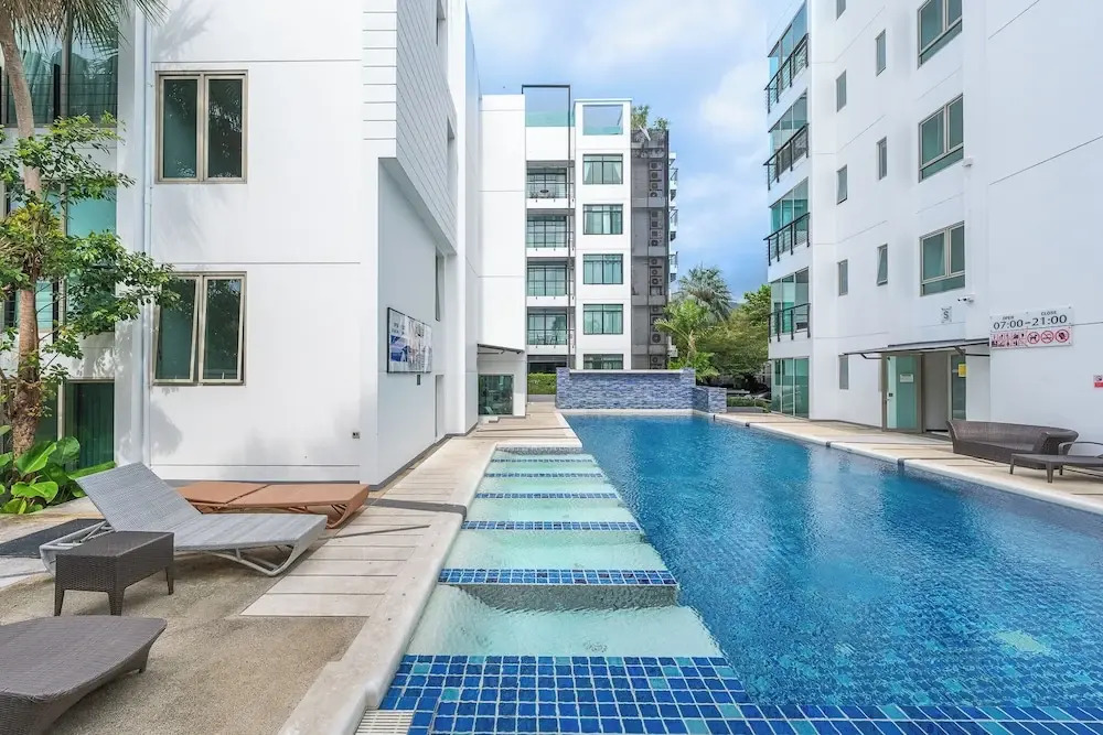 4BR Pool Mountain Views C205
