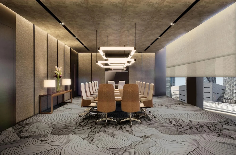 Shanghai Parkview Hotel, Curio Collection By Hilton
