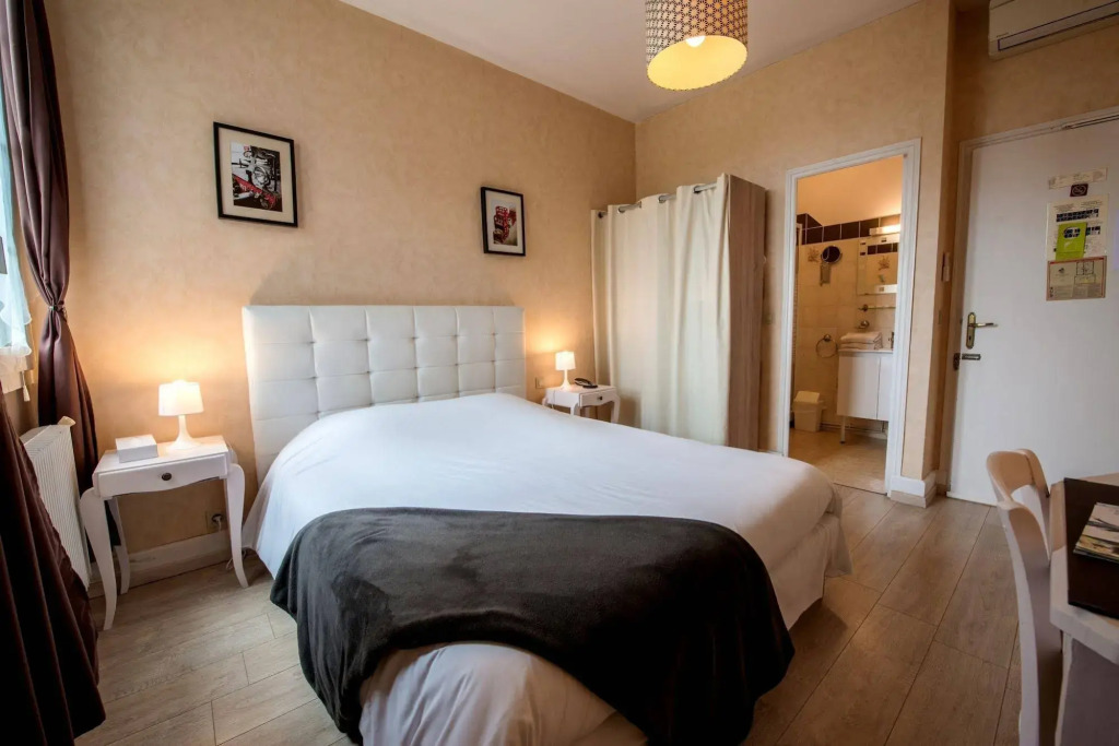 Logis Hotels - Au Colombier du Touron