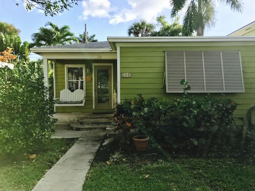 Mango Inn Bed and Breakfast