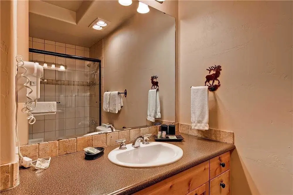 Tl2202 Beautiful Mountain Home Winter Specials!