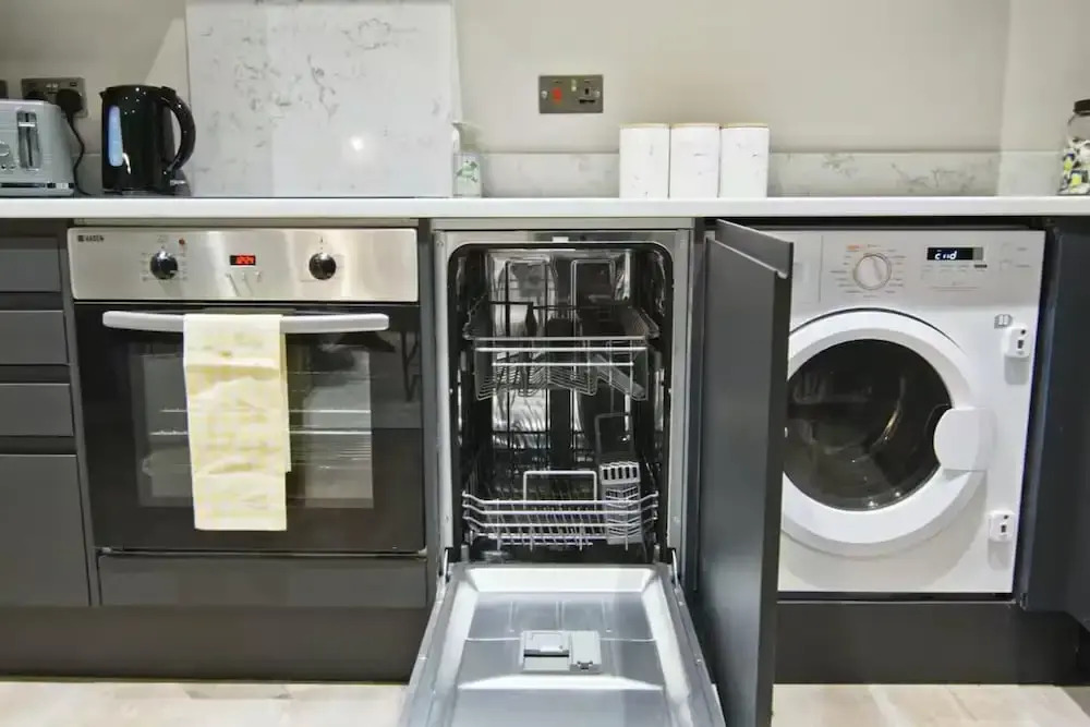 Leeds City Center - 1 Bed - Baby Friendly