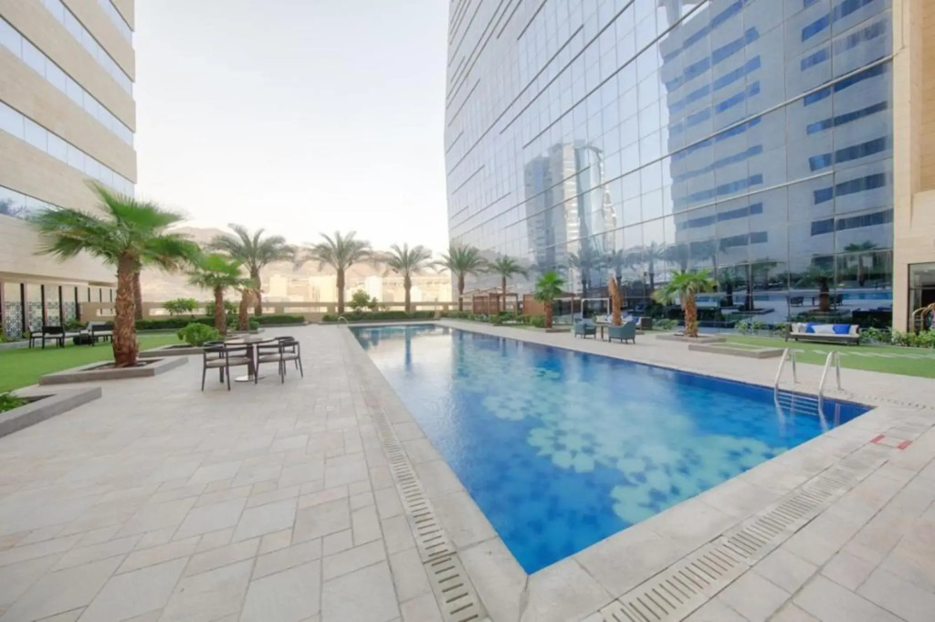 Holiday Suites Al Azizia